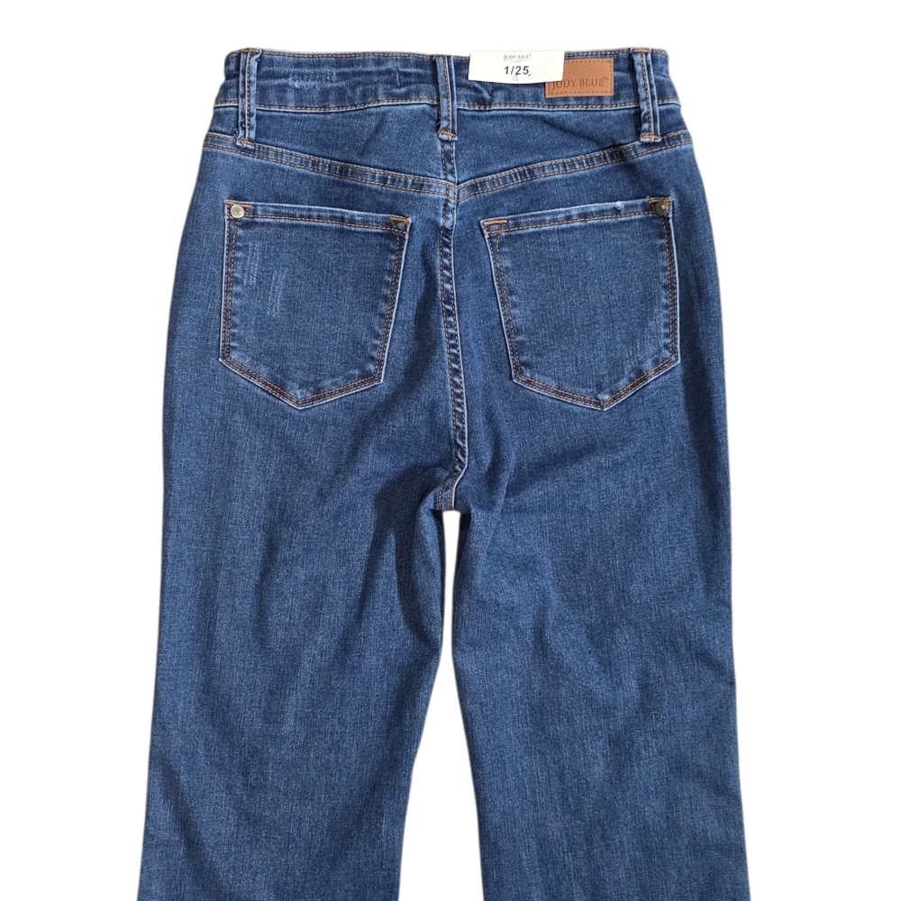 Judy Blue Medium Blue High Waisted Flare Jeans Raw Hem Size 1/25 NWT - Picture 5 of 10